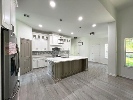 Interior, Kitchen, Pendant Lights, Recessed Lighting, Wood Texture Flooring