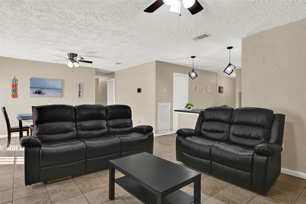 Interior, Living room, Pendant Lights