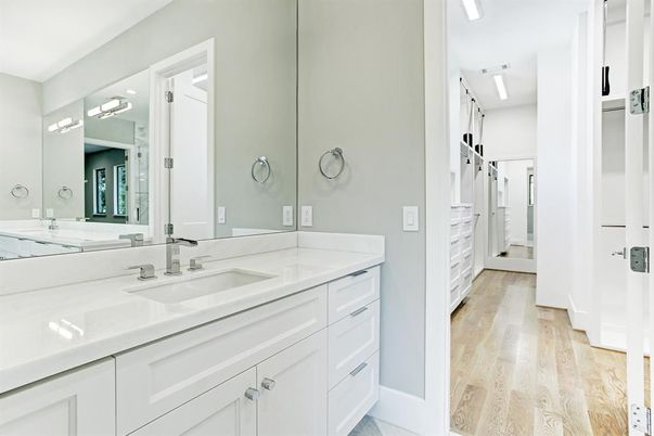 Bathroom, Dual Sink Vanities, Interior, Wood Texture Flooring