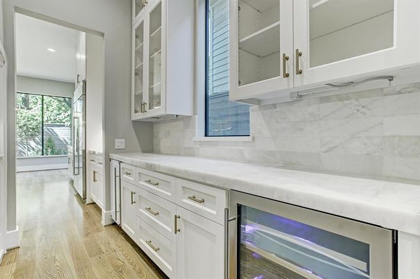 Interior, Kitchen, Marble Walls, Recessed Lighting, Wood Texture Flooring