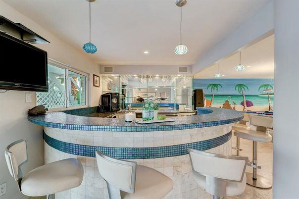 Interior, Pendant Lights, Recessed Lighting, Water