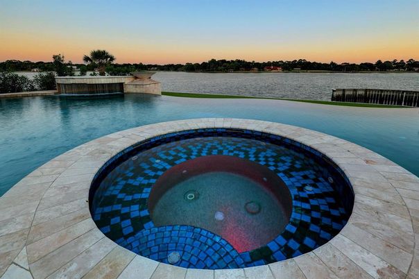 Exterior, Lake, Pool