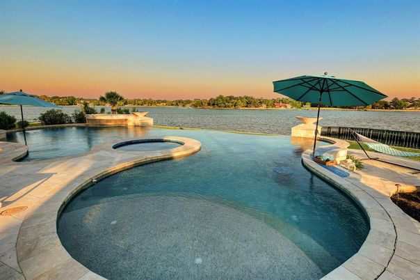 Exterior, Lake, Pool