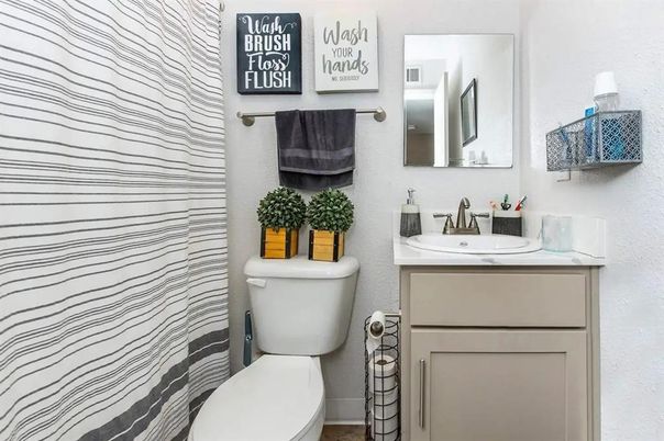 Bathroom, Interior