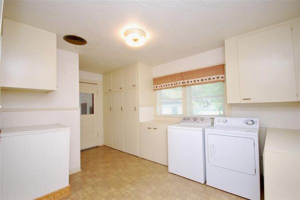 Interior, Utility Closets, Washer