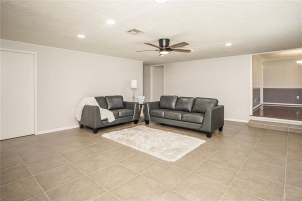 Interior, Recessed Lighting