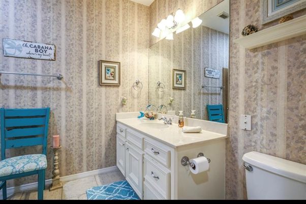 Bathroom, Interior