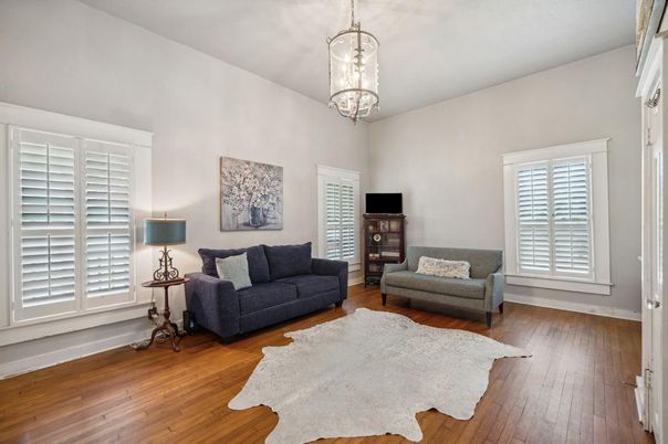 Chandelier, Interior, Living room, Pendant Lights, Wood Texture Flooring