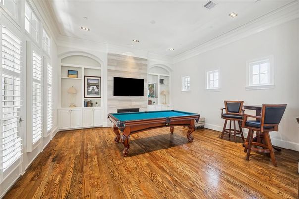 Billiard Table, Game Room, Interior, Recessed Lighting, Wood Texture Flooring