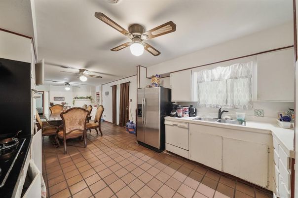 Dining room, Interior, Kitchen