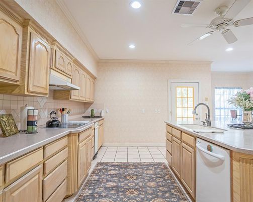 Interior, Kitchen, Recessed Lighting