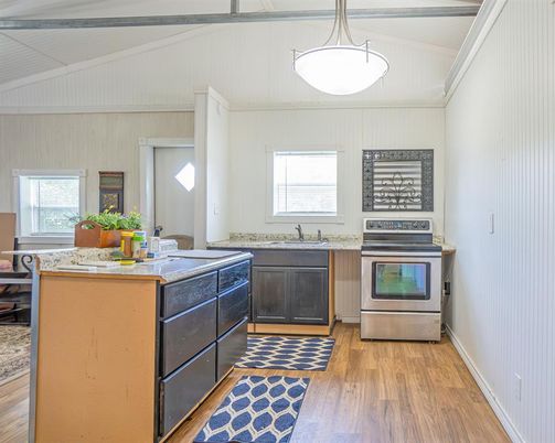 Interior, Kitchen, Pendant Lights, Wood Texture Flooring