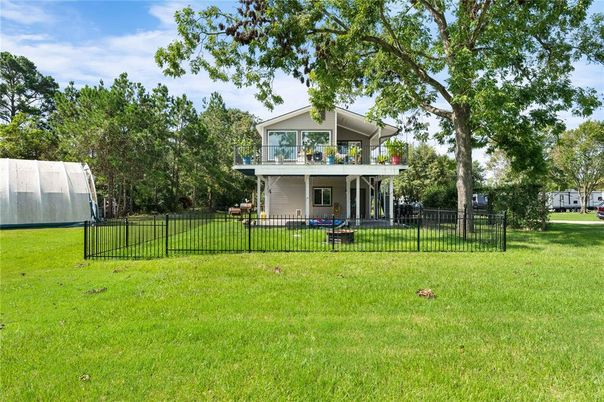 Backyard, Exterior, Playground
