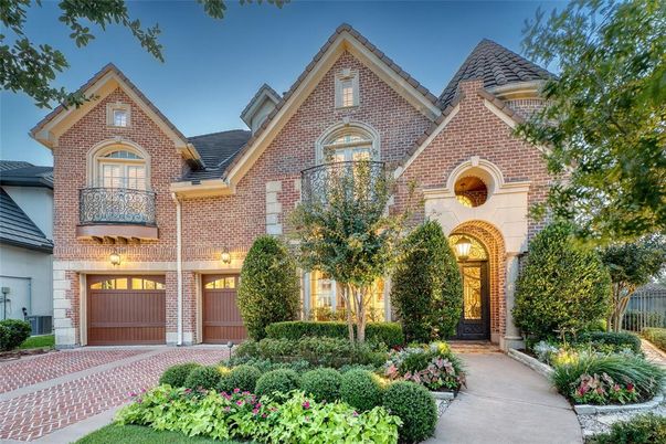 Attached, Exterior, Facade, Brick Facade, Brick Traditional