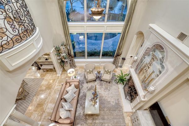 Interior, Living room