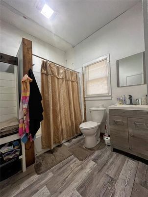 Bathroom, Interior, Wood Texture Flooring