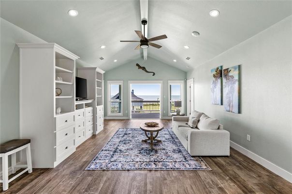 Interior, Living room, Recessed Lighting, Water, Wood Texture Flooring