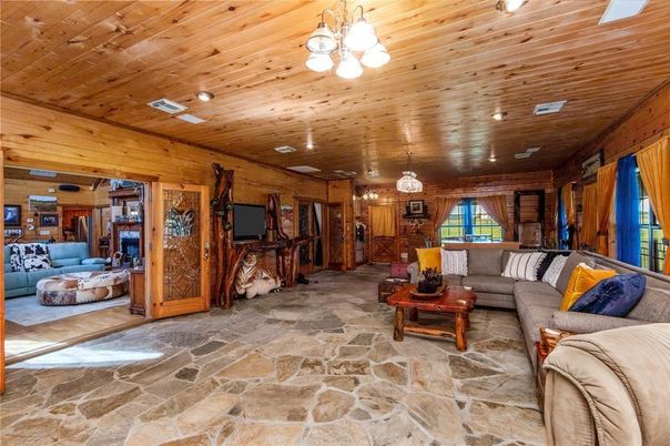 Chandelier, Interior, Living room, Pendant Lights, Recessed Lighting, Wooden Ceilings, Wooden Walls