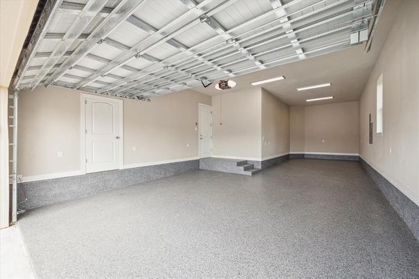 Garage, Interior