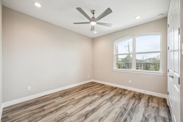 Empty room, Interior, Recessed Lighting, Wood Texture Flooring