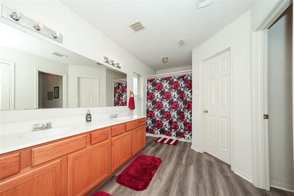 Bathroom, Dual Sink Vanities, Interior, Wood Texture Flooring