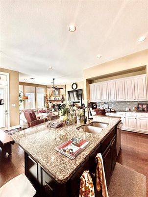 Dining room, Interior, Kitchen, Living room, Pendant Lights, Recessed Lighting, Wood Texture Flooring