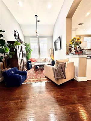 Interior, Living room, Pendant Lights, Recessed Lighting, Wood Texture Flooring