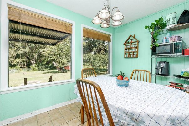 Dining room, Interior
