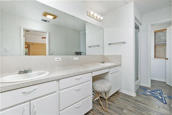 Bathroom, Dual Sink Vanities, Interior, Wood Texture Flooring