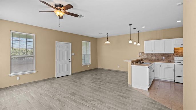 Interior, Kitchen, Pendant Lights, Recessed Lighting, Wood Texture Flooring
