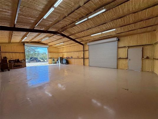 Garage, Interior, Wooden Beams, Wooden Ceilings