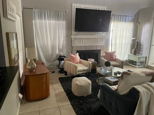 Fireplace, Interior, Living room