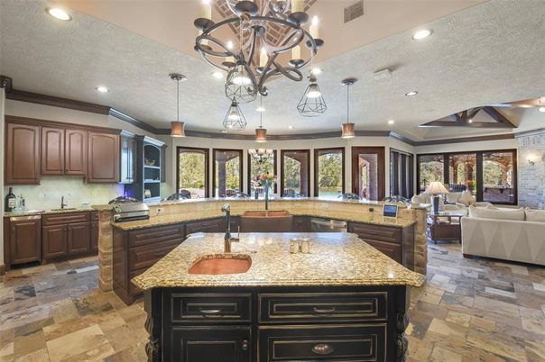 Chandelier, Interior, Kitchen, Living room, Pendant Lights, Recessed Lighting