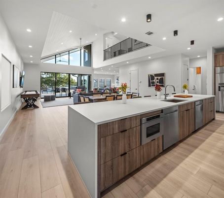 Dining room, Interior, Kitchen, Pendant Lights, Recessed Lighting, Stainless Steel Appliances, Wood Texture Flooring