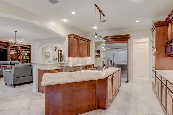 Interior, Kitchen, Living room, Pendant Lights, Recessed Lighting, Stainless Steel Appliances