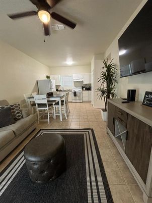 Dining room, Interior, Kitchen, Recessed Lighting