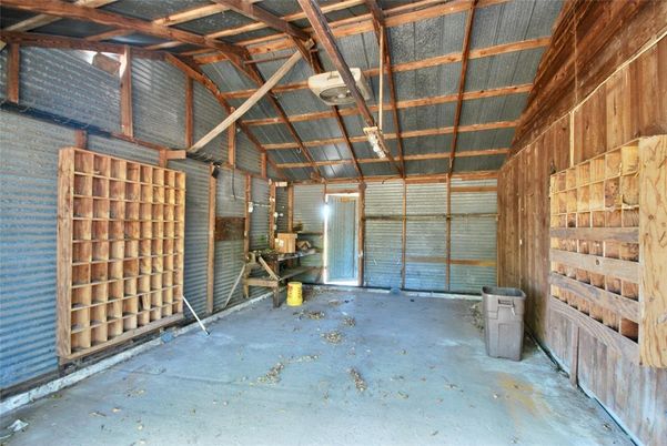 Garage, Interior, Wooden Beams, Wooden Walls