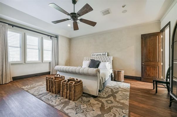 Bedroom, Interior, Recessed Lighting, Wood Texture Flooring
