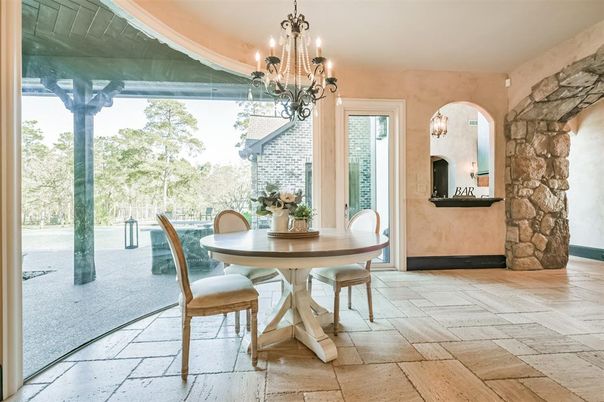 Chandelier, Dining room, Interior
