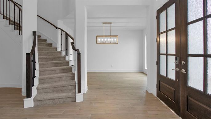 Interior, Pendant Lights, Wood Texture Flooring