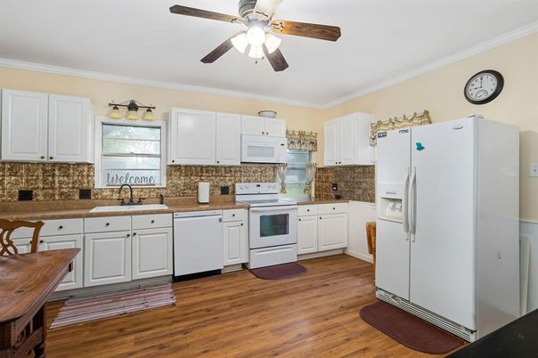 Interior, Kitchen, Wood Texture Flooring