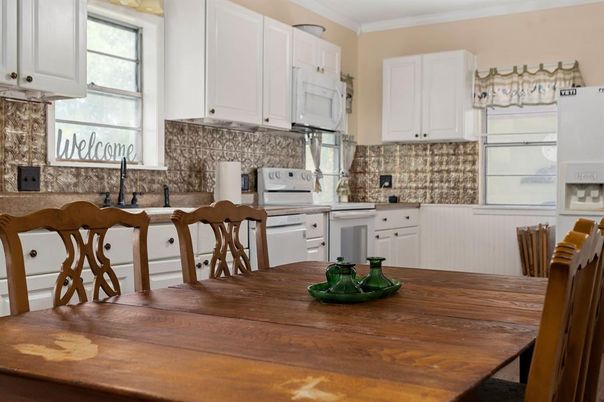Dining room, Interior, Kitchen
