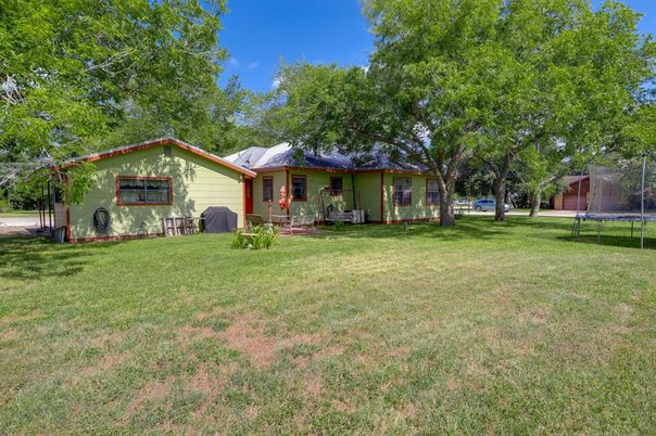 Backyard, Exterior, Playground