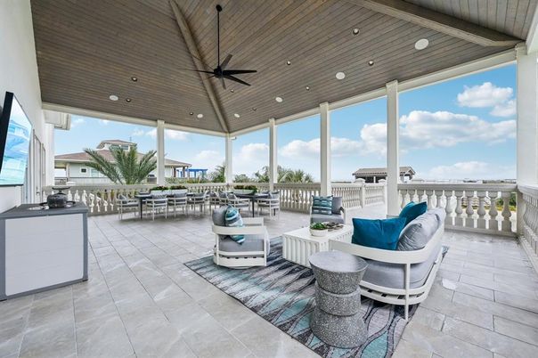 Exterior, Recessed Lighting