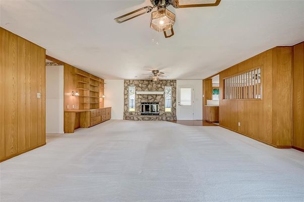 Empty room, Fireplace, Interior, Wooden Walls