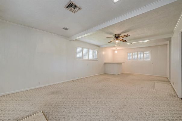 Empty room, Interior, Recessed Lighting