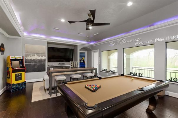 Billiard Table, Game Room, Interior, Recessed Lighting, Wood Texture Flooring