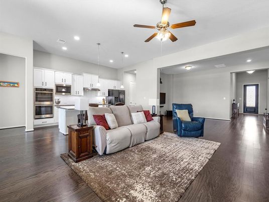 Interior, Kitchen, Living room, Pendant Lights, Recessed Lighting, Stainless Steel Appliances, Wood Texture Flooring