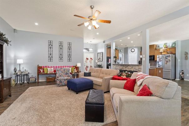 Interior, Kitchen, Living room, Recessed Lighting, Wood Texture Flooring