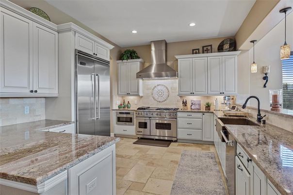 Interior, Kitchen, Pendant Lights, Recessed Lighting, Stainless Steel Appliances